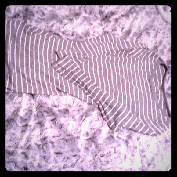 Cute stripped shirt