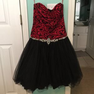 Red zebra Shortened size 4