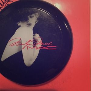 Authentic limited Edition Forever Marilyn