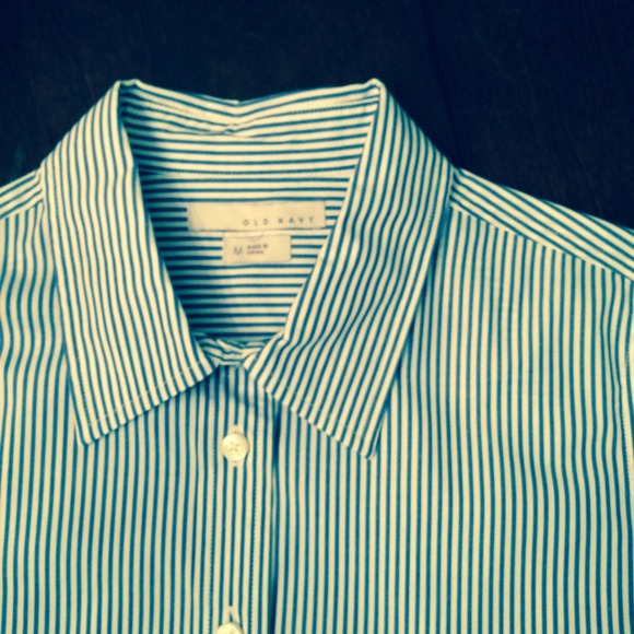 Striped Button down dress shirt - Picture 2 of 4