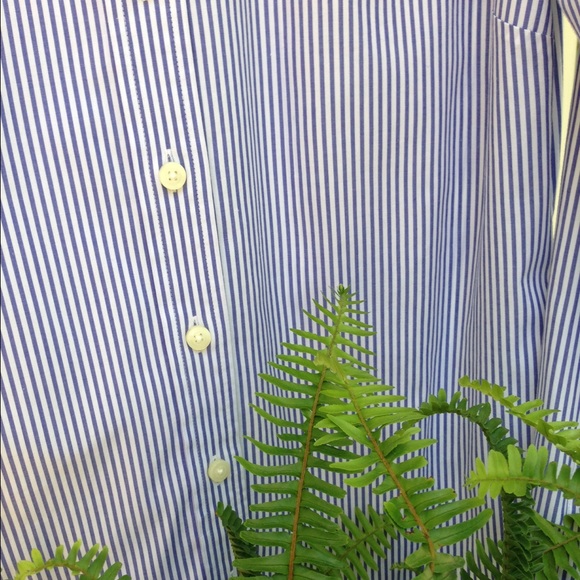 Striped Button down dress shirt - Picture 4 of 4