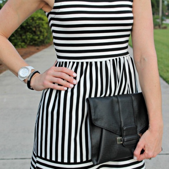 Pretty striped dress, size small