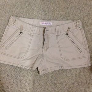 Kaki/beige shorts