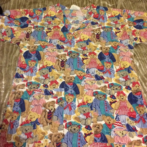 Scrub shirt