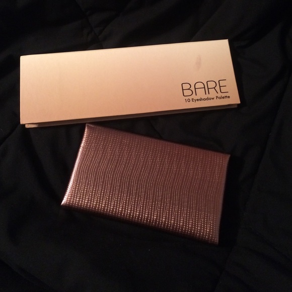 Bare eyeshadow