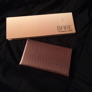 Bare eyeshadow