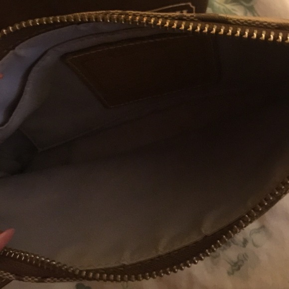 Coach bag 40 with 🅿️🅿️ - Picture 3 of 4