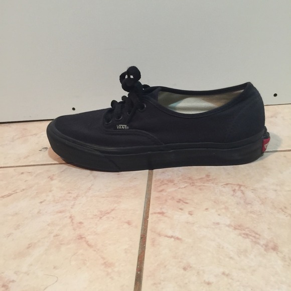 Vans sneakers all black