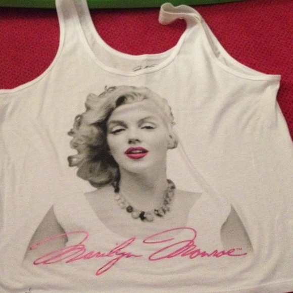 Marilyn Monroe Tank NWOT ❤️