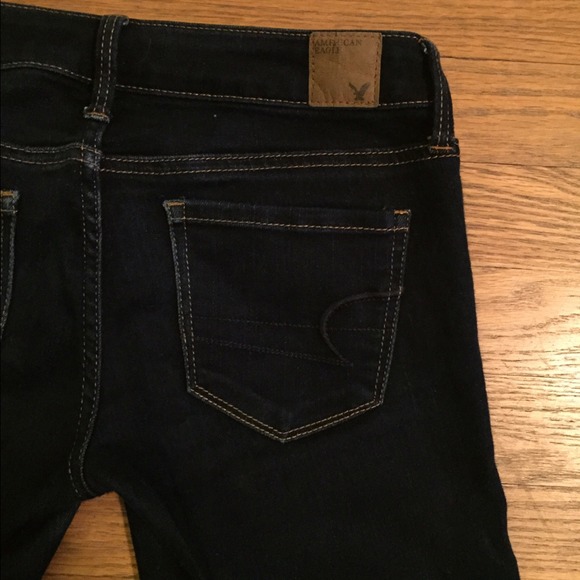 Size 2 American Eagle Skinny Jeans-NWOT
