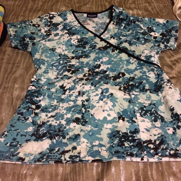 Scrub top