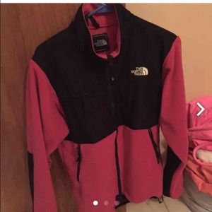 North face XL pink and black Denali