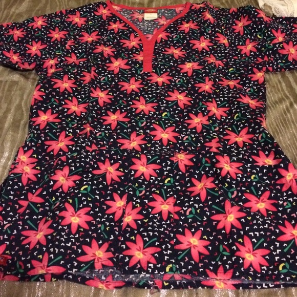 Scrub top