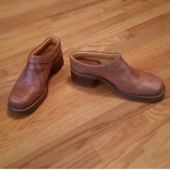 Frye leather clogs