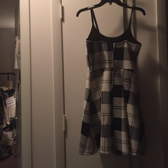 Soprano knit dress - Picture 2 of 2