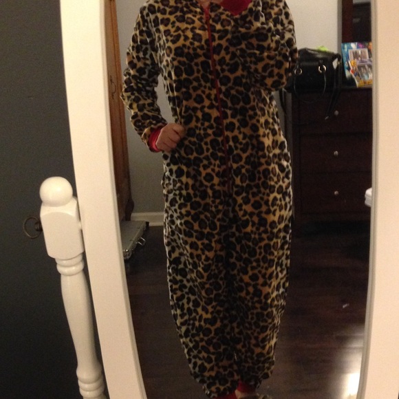 Over all character PJ - Picture 2 of 3