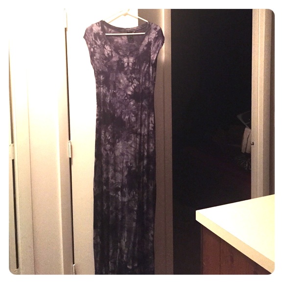 Romeo & Juliet S/S Navy tie- dye Maxi - Picture 1 of 2