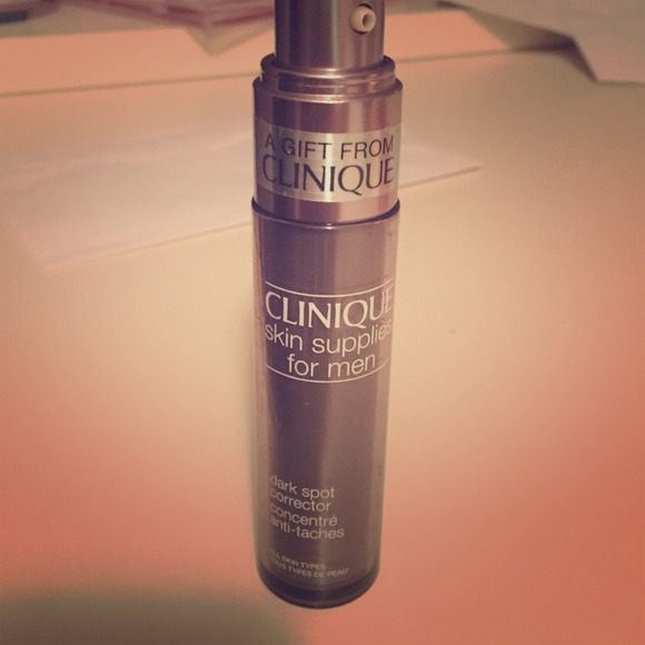 Clinique Dark Spot Corrector for men