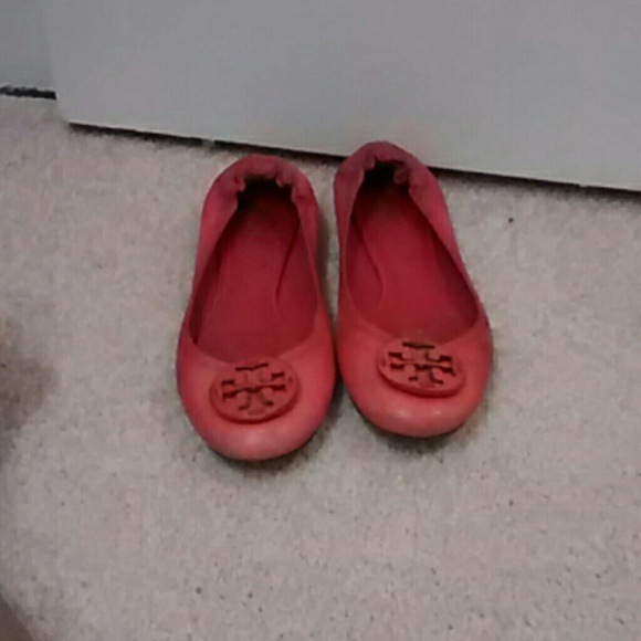 Red tory burch reva flats
