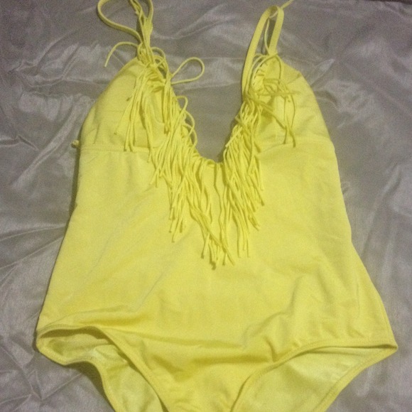 Bathing suit