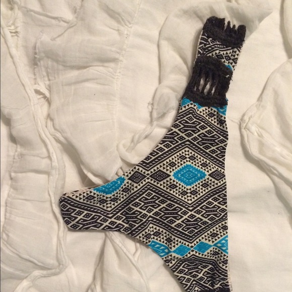 Acacia crochet side bikini bottoms in Thai