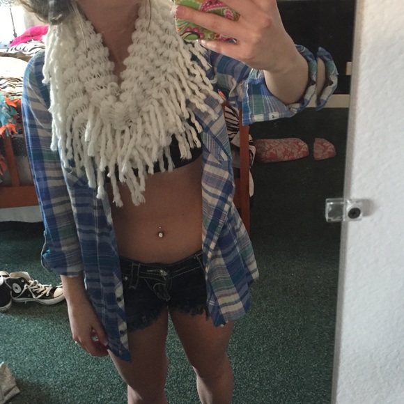 Scarf - Picture 2 of 2