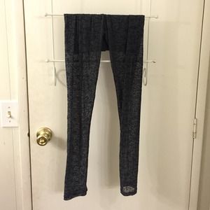 Sheer patterned leggings