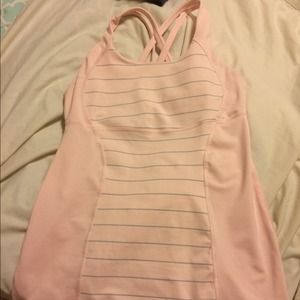 Lululemon tank