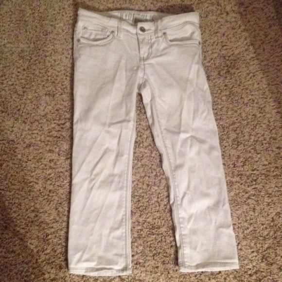 White Capris