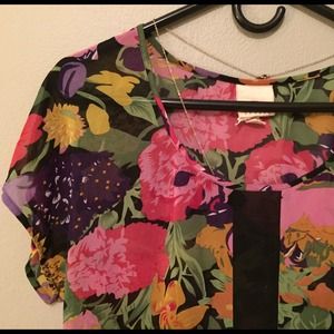 Floral sheer top!