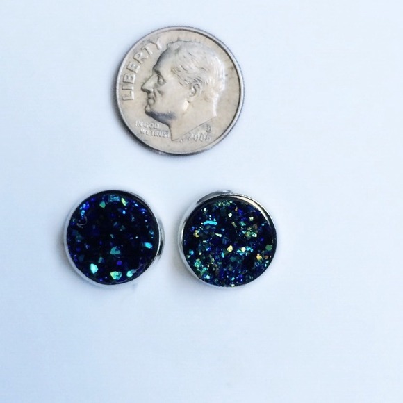 3 for 15🎀chunky blue Drusy style sp studs - Picture 2 of 4
