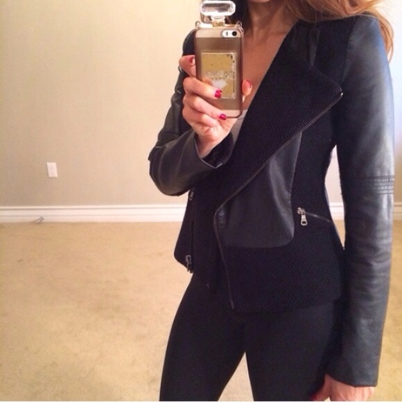 SOLD ❤️Zara Faux Leather & Wool Moto Jacket - Picture 2 of 4