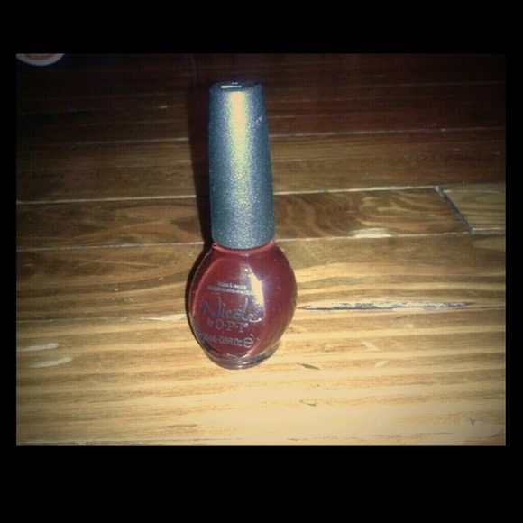 NEW Nicole by OPI "Feeling Very Cherry" for Ipsy