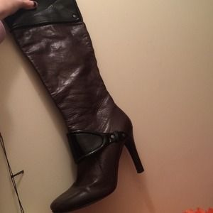 High heel boots