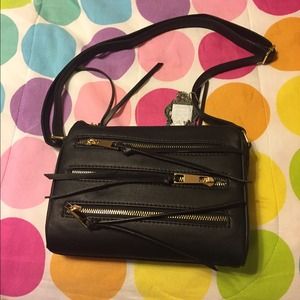 Cross body purse