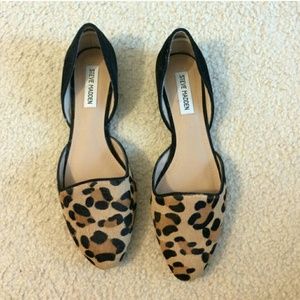 8.5 Steve Madden Leopard Haired Flats
