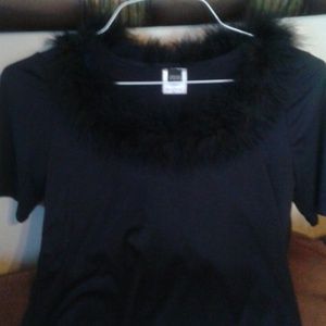 Black furry collar top