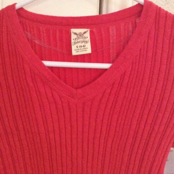 FADED GLORY TOP - Picture 2 of 4