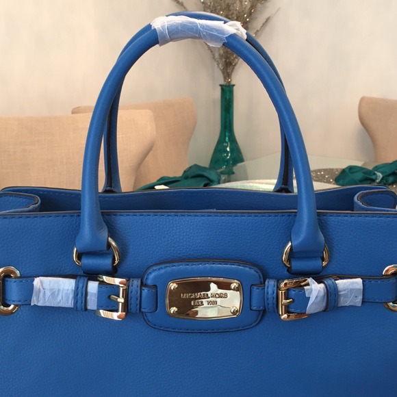 🚨🚨SOLD🚨🚨MK Hamilton100% authentic - Picture 2 of 4