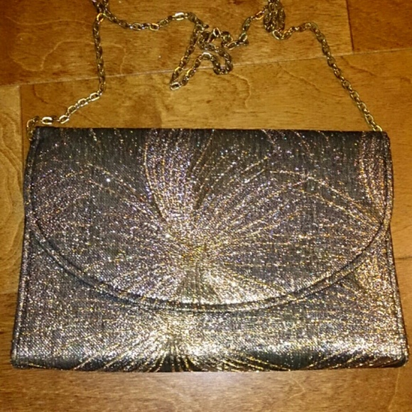 Metallic Threaded Starburst Bag