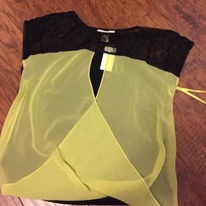 Yellow & black top with lace