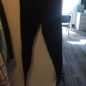 Full length Lululemon Wunder Under!