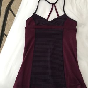 ️NWOT LULULEMON work out top sz6