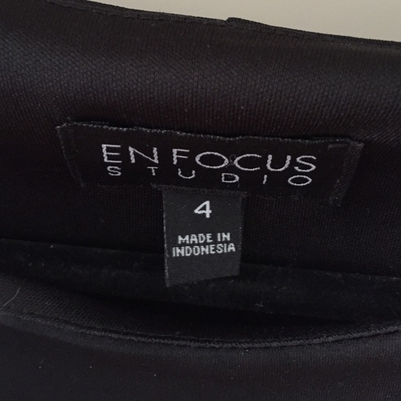 Enfocus Little Black Dress - Picture 3 of 4