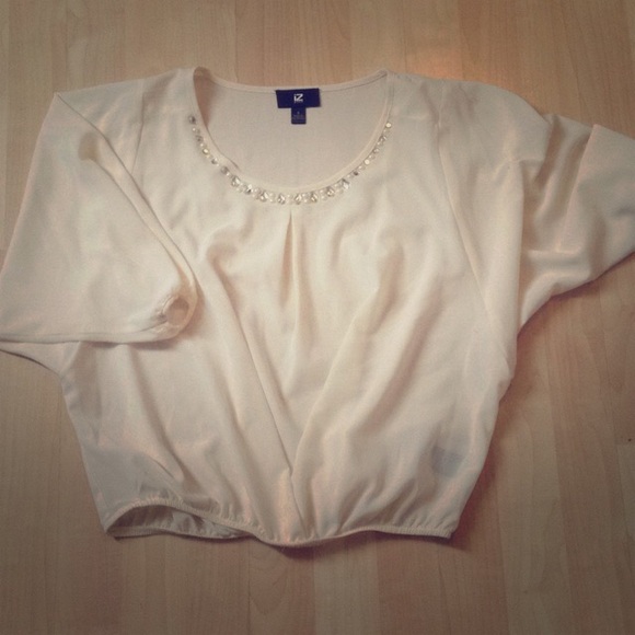 Flowy white top