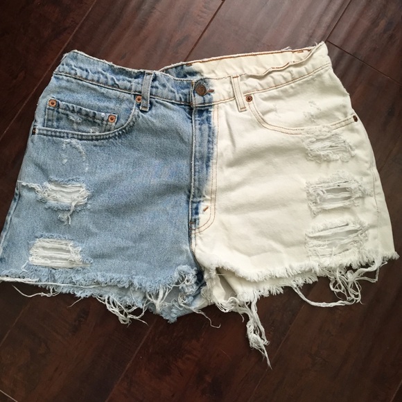 High waisted cut-off shorts