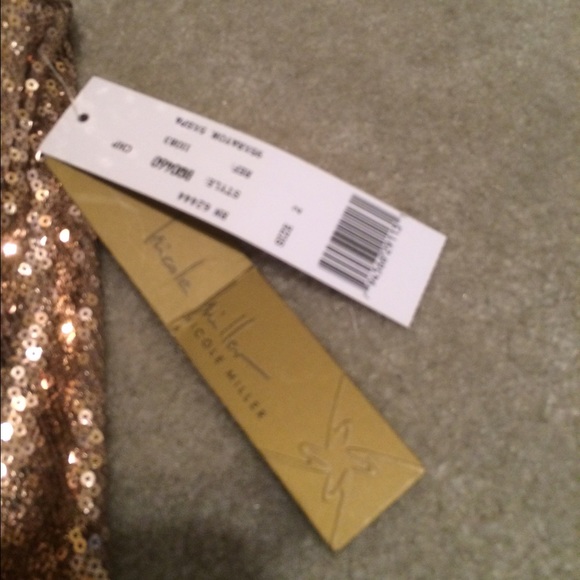 Nicole Miller Metallic Blush Dress. - Picture 4 of 4