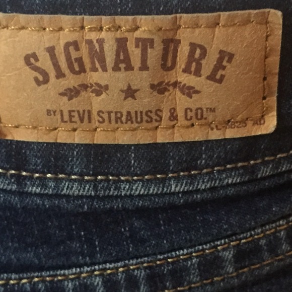 Jeans - Picture 4 of 4