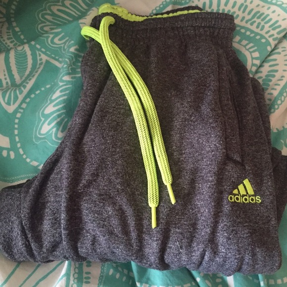 Adidas sweatpants
