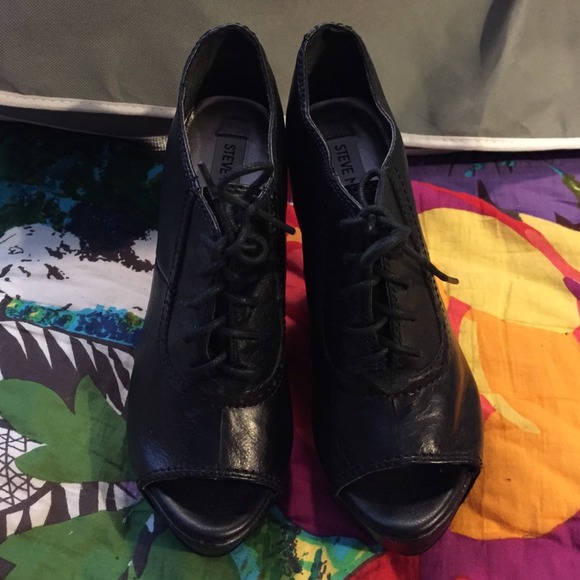 Steve Madden Oxford Wedge Black (NEVER WORN!) - Picture 2 of 4